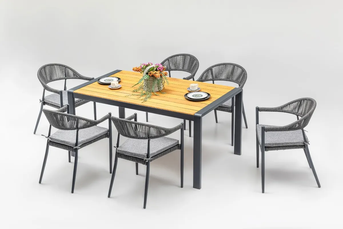 Rita Bahçe Masa Takımı